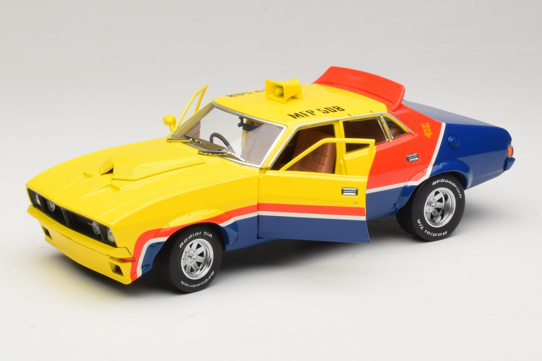 ford-falcon-xb-4-door-v8-