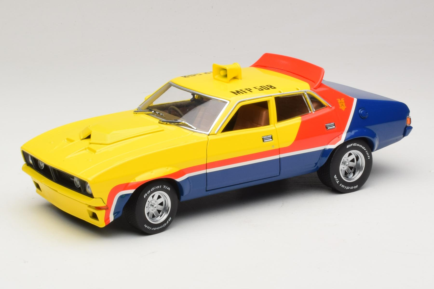 ford-falcon-xb-4-door-v8-