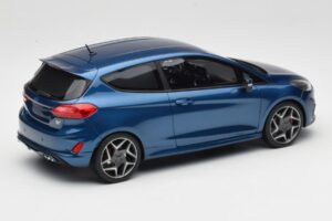 Ford Fiesta Mk8 ST Blue DNA 1:18 DNA000092 Resin - image 2 of 6