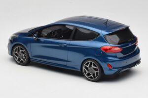 Ford Fiesta Mk8 ST Blue DNA 1:18 DNA000092 Resin - image 5 of 6