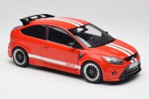 Ford Focus RS LM Classic Edition Race Red 1967 Ford Mk IV Tribute Minichamps 1:18 100080067 Diecast - image 6 of 8