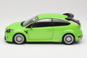 Ford Focus RS Mk2 Green Metallic Minichamps 1:18 100080001 Diecast - image 4 of 8