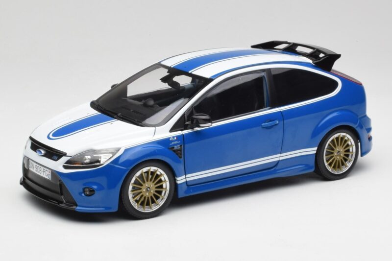 Ford Focus RS Mk2 LM Classic Blue Capri RS2600 Tribute Minichamps 1:18 Ford Focus RS Mk2 LM Classic Blue Capri RS2600 Tribute Minichamps 1:18 100080072 Diecast
