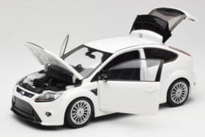 Ford Focus RS Mk2 White Minichamps 1:18 100080002 Diecast - image 2 of 8
