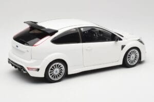 Ford Focus RS Mk2 White Minichamps 1:18 100080002 Diecast - image 3 of 8