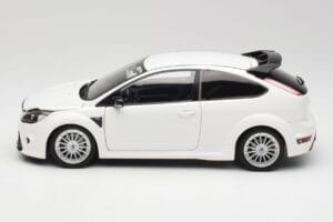 Ford Focus RS Mk2 White Minichamps 1:18 100080002 Diecast - image 4 of 8