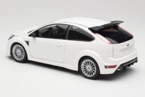 Ford Focus RS Mk2 White Minichamps 1:18 100080002 Diecast - image 7 of 8