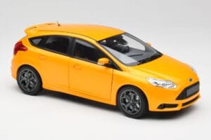 Ford Focus ST Mk2 Tangerine Scream Minichamps 1:18 110082005 Diecast - image 6 of 8