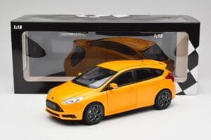 Ford Focus ST Mk2 Tangerine Scream Minichamps 1:18 110082005 Diecast - image 8 of 8