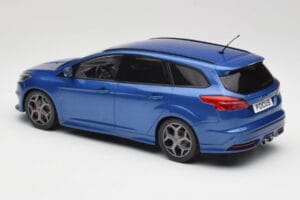 Ford Focus ST Turnier Mk3 Blue MCG 1:18 MCG18465 Diecast - image 5 of 6