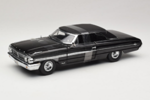 Ford Galaxie 500 Men in Black 3 Movie GreenLight 1:18 015301 Diecast