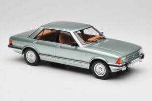 Ford Granada Mk2 2.8 Ghia Light Green Metallic MCG 1:18 MCG18535 Diecast - image 4 of 6