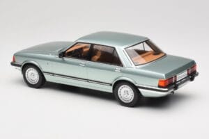 Ford Granada Mk2 2.8 Ghia Light Green Metallic MCG 1:18 MCG18535 Diecast - image 5 of 6