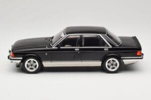 Ford Granada Mk2 2.8 Injection Gray Metallic MCG 1:18 MCG18536 Diecast - image 3 of 6