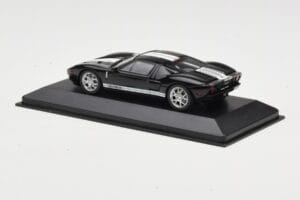 Ford GT Black Minichamps 1:43 400084204 Diecast - image 3 of 4