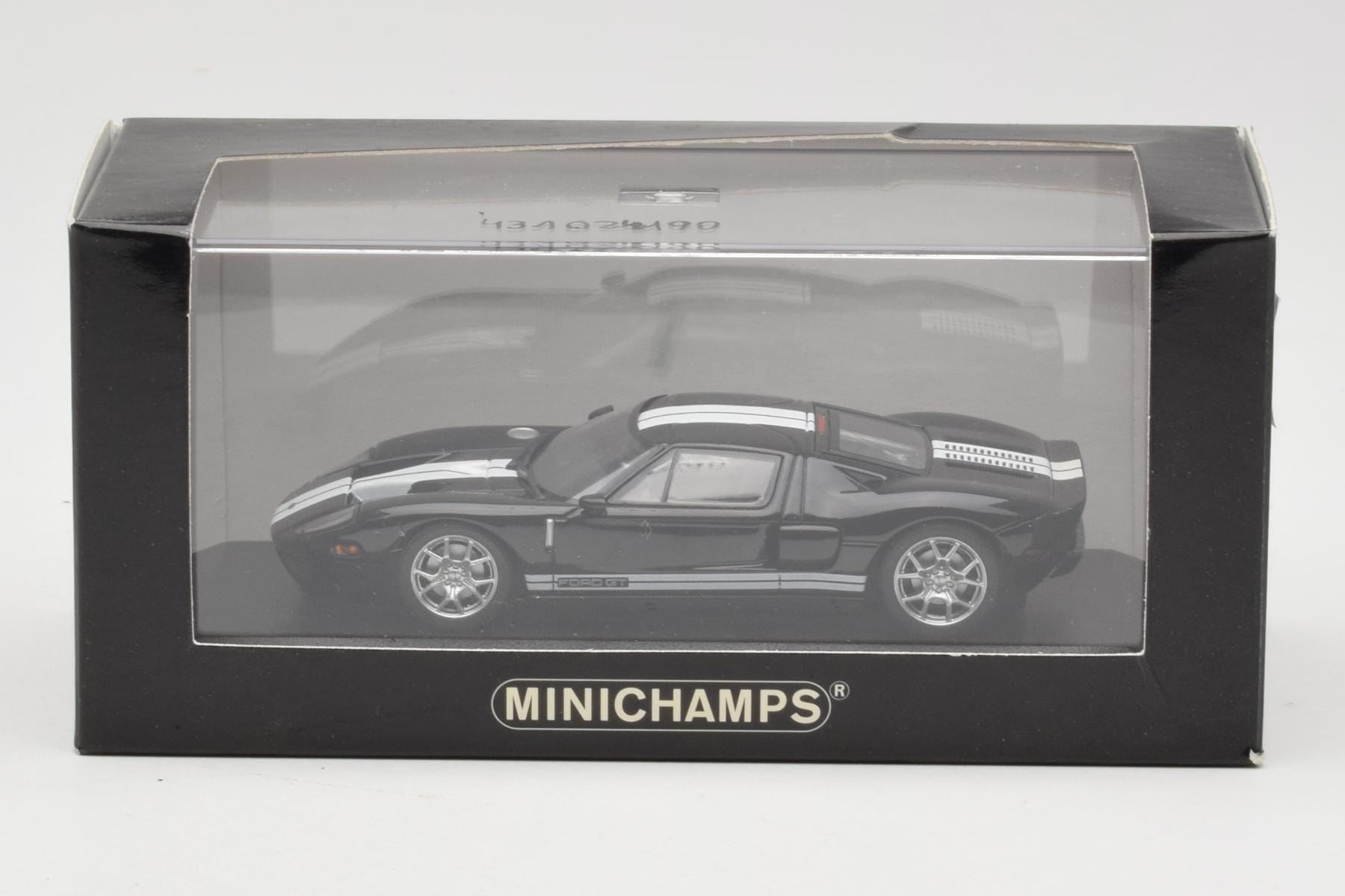 Ford GT Black Minichamps 1:43