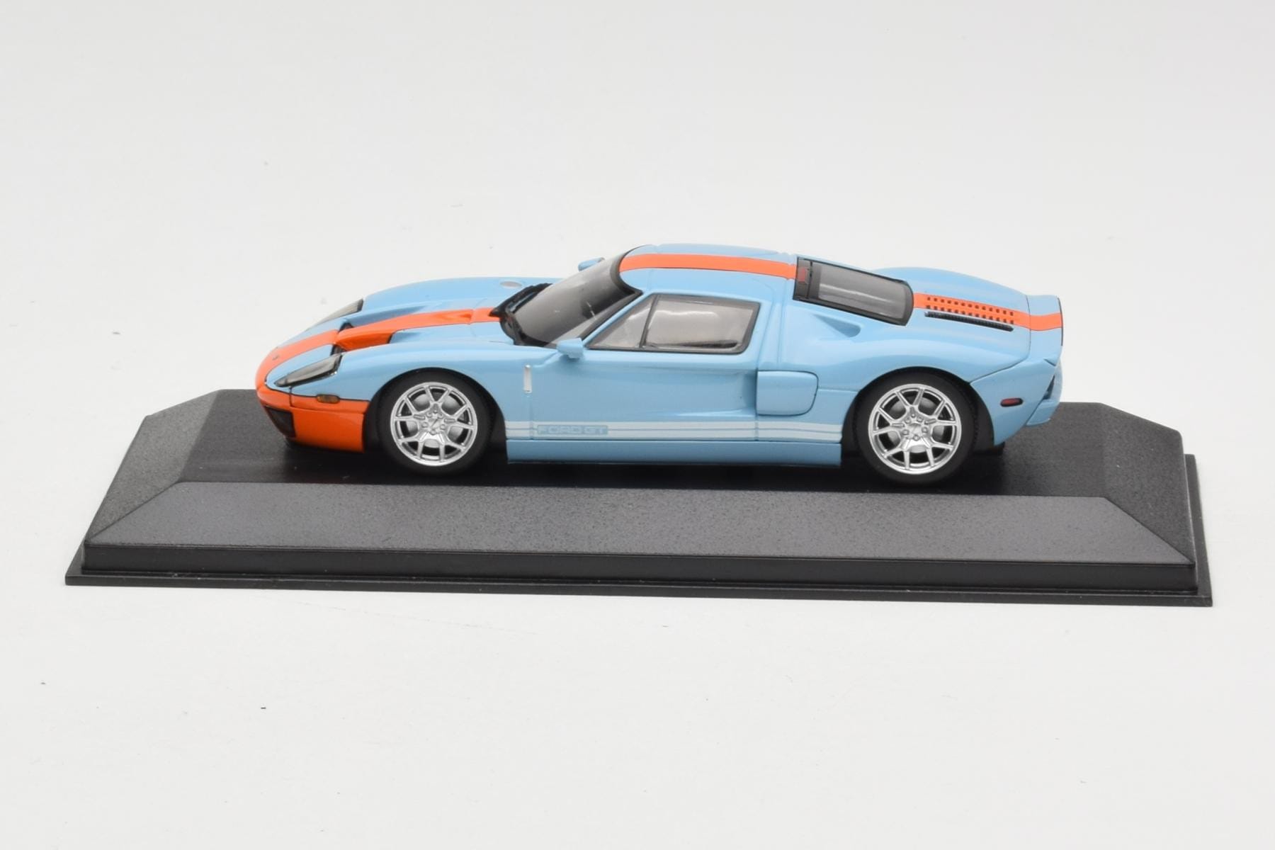 メイクアップ　1/43 GT EM301B フォード　ガルフ　gulf Ford GT Gulf Minichamps 1:43