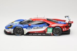 Ford GT GTE #68 D. Muller / J. Hand / S. Bourdais Chip Ganassi Racing LMGTE Pro 24 Hours of Le Mans 2016 Winner Minichamps 1: - image 3 of 6