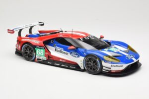 Ford GT GTE #68 D. Muller / J. Hand / S. Bourdais Chip Ganassi Racing LMGTE Pro 24 Hours of Le Mans 2016 Winner Minichamps 1: - image 4 of 6