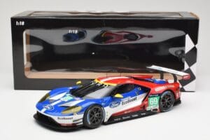 Ford GT GTE Chip Ganassi USA #69 R. Briscoe / R. Westbrook / S. Dixon 24 Hours of Le Mans 2016 Minichamps 1:18 155168669 Diec - image 6 of 6