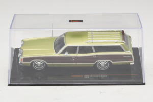 Ford LTD Country Squire Green Bronze IXO 1:43 CLC608N Diecast - image 4 of 5