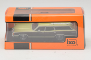 Ford LTD Country Squire Green Bronze IXO 1:43 CLC608N Diecast - image 5 of 5