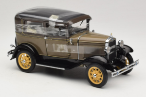 Ford Model A Tudor Chicle Drab Motor City 1:18 41003 Diecast - image 4 of 6