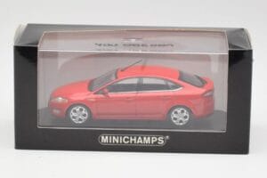 Ford Mondeo Mk4 Colorado Red Minichamps 1:43 MONDEO001 Diecast - image 4 of 4