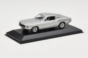 Ford Mustang GT Silver Minichamps 1:43 FORD001 Diecast - image 2 of 4