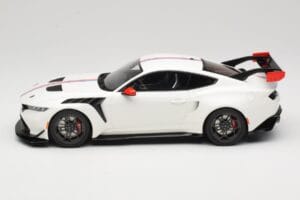 Ford Mustang GTD S650 Spirit of America Performance White GT Spirit 1:18 GT956 Resin - image 3 of 6