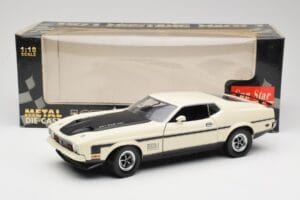 Ford Mustang Mach 1 White Sun Star 1:18 3602 Diecast - image 8 of 8
