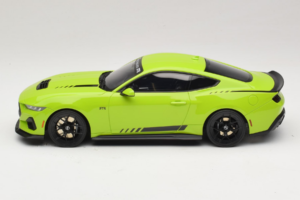 Ford Mustang RTR Spec 3 Yellow GT Spirit 1:18 GT565 Resin - image 3 of 6