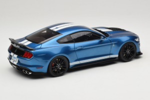 Ford Mustang Shelby GT500 S550 Atlas Blue Metallic IXO 1:18 18RDC244-FO Diecast - image 3 of 8