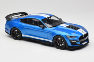 Ford Mustang Shelby GT500 S550 Blue GT Spirit 1:18 GT268 Resin - image 4 of 6