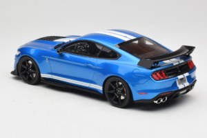 Ford Mustang Shelby GT500 S550 Blue GT Spirit 1:18 GT268 Resin - image 5 of 6