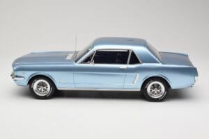 Ford Mustang V8 Hardtop Pony GT Silver Blue GT Spirit 1:12 G089 Resin - image 3 of 6