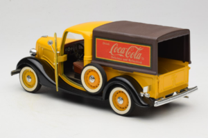 Ford Pick Up Michelin Solido 1:18 8024 Diecast - image 5 of 8