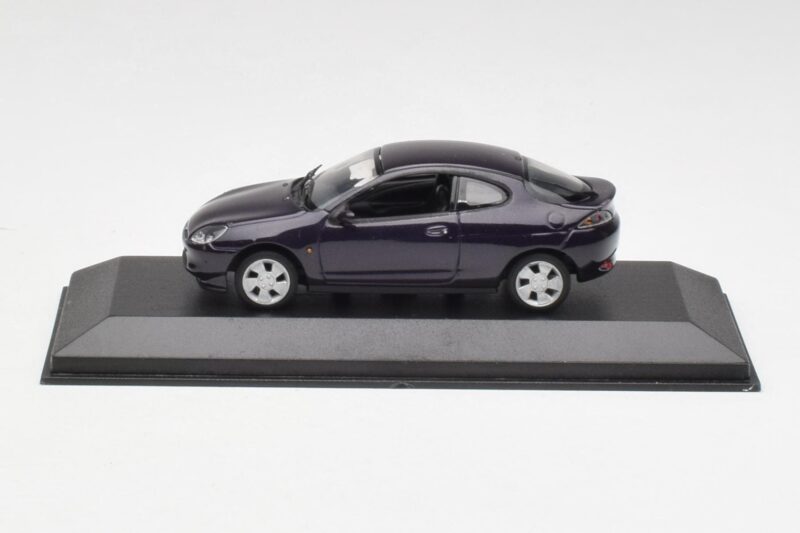 Ford Puma Melina Purple Minichamps 1:43 Ford Puma Melina Purple Minichamps 1:43 430086525 Diecast