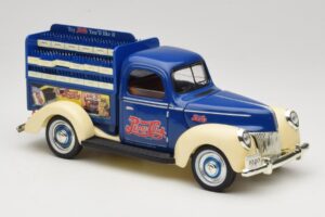 Ford Pepsi-Cola Replica Golden Wheel 1:18 PF351 Diecast - image 6 of 8