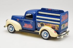 Ford Pepsi-Cola Replica Golden Wheel 1:18 PF351 Diecast - image 7 of 8