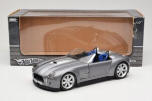 Shelby Cobra Cabriolet Grey Metallic Hot Wheels 1:18 G7220 Diecast - image 8 of 8