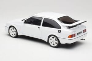 Ford Sierra RS Cosworth White IXO 1:18 18CMC121 Diecast - image 5 of 6
