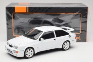 Ford Sierra RS Cosworth White IXO 1:18 18CMC121 Diecast - image 6 of 6