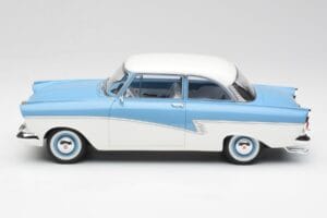 Ford Taunus 17M P2 Light Blue & White BoS Models 1:18 BOS019 Diecast - image 3 of 6