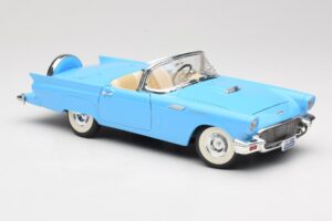 Ford Thunderbird Convertible Blue Road Signature 1:18 92358 Diecast - image 6 of 8