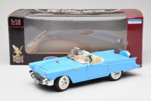 Ford Thunderbird Convertible Blue Road Signature 1:18 92358 Diecast - image 8 of 8
