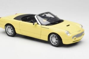 Ford Thunderbird Show Car Yellow Maisto 1:18 50335 Diecast - image 6 of 8
