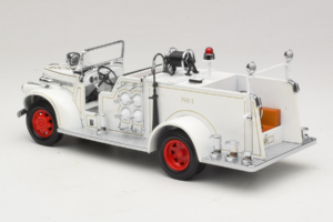 GMC Firetruck White Road Signature 1:18 20068 Diecast - image 7 of 9