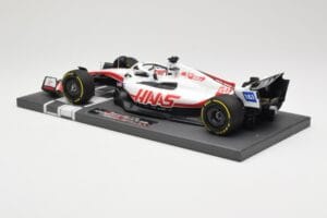 Haas VF-22 #20 K. Magnussen British GP 2022 Minichamps 1:18 117221020 Diecast - image 5 of 6