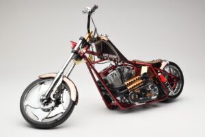 Harley-Davidson West Coast Choppers Diablo Soft Tail Gold Red Minichamps 1:5 JJ04-05-03 Diecast